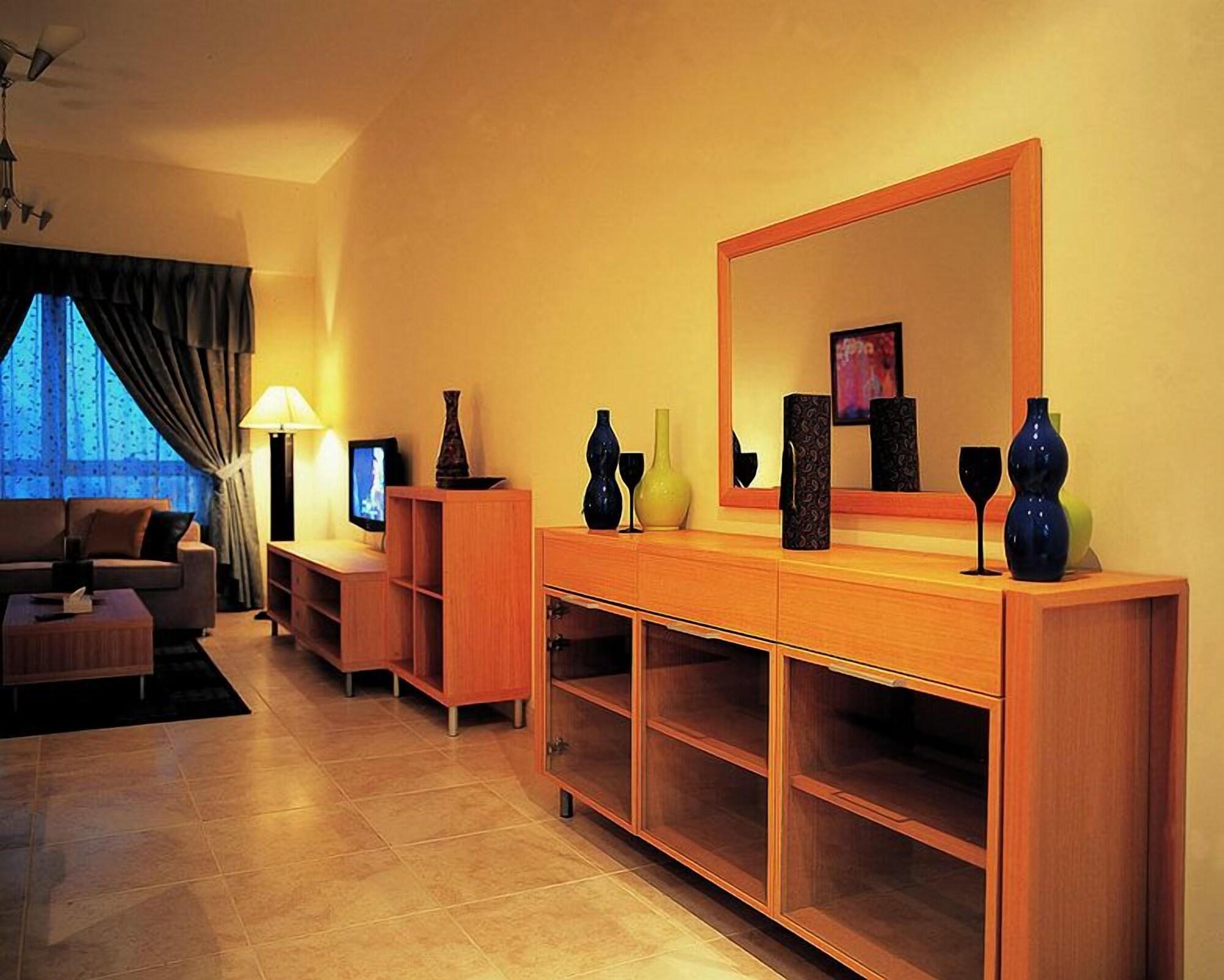 Al Raya Hotel Apartments Dubái Exterior foto