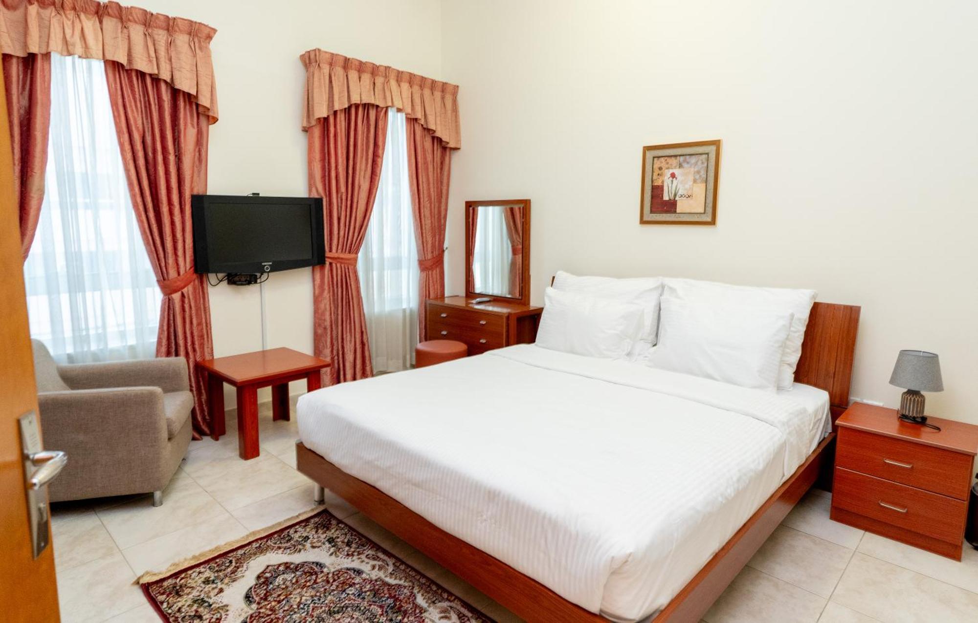 Al Raya Hotel Apartments Dubái Exterior foto