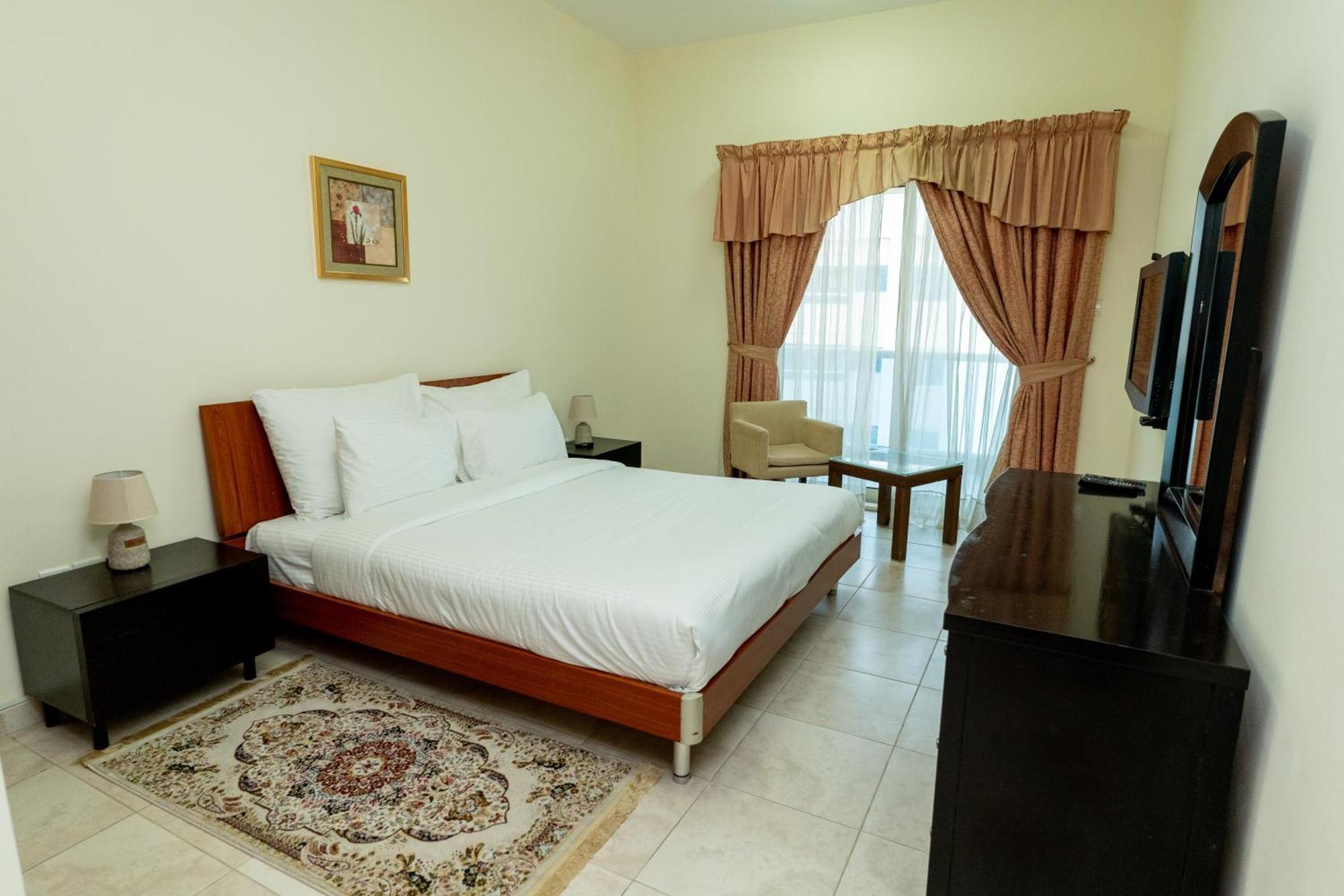 Al Raya Hotel Apartments Dubái Exterior foto