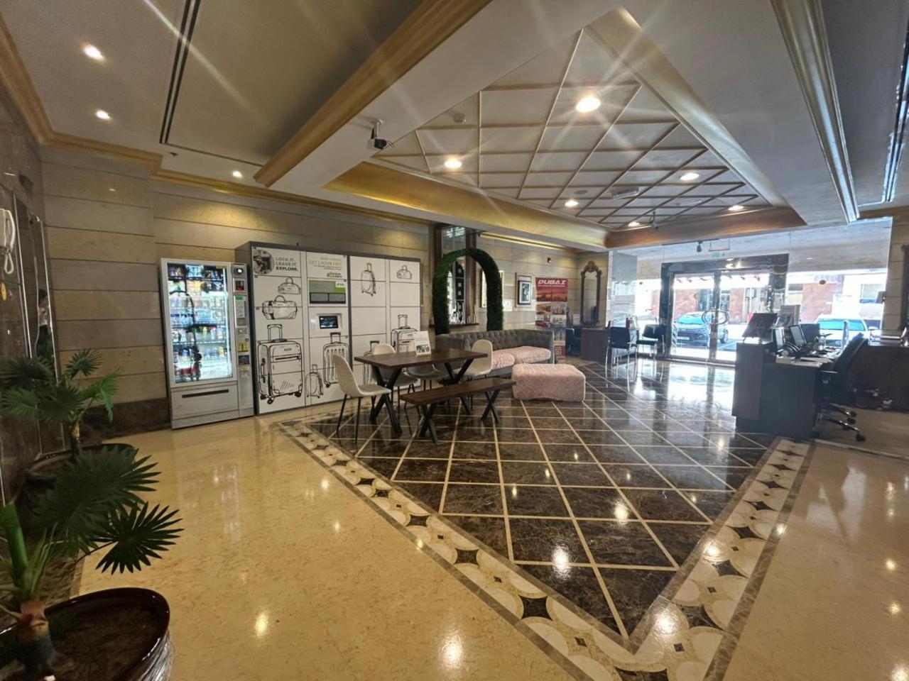 Al Raya Hotel Apartments Dubái Exterior foto